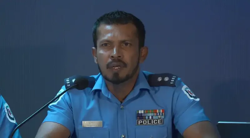 އެންޓި-ސްކޭމް ސެންޓަރު އުފެއްދުމާ ހަމައަށް 6،000ށް ވުރެ ގިނަ ރައްޔިތުން ސްކޭމް ތަކުގައި ޖެހި، 110 މިލިއަން ރުފިޔާ އަށް ވުރެ ގިނަ ފައިސާ ގެއްލިފައިވޭ: ފުލުހުން