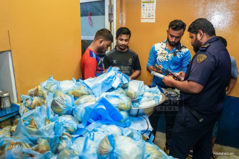 ބިދޭސީން ހިންގާ 66 ވިޔަފާރިއެއް ބަންދުކޮށްފި