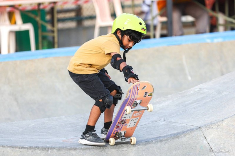 އެންޑް ގޭމް ސްކޭޓްބޯޑިން މުބާރާތުން ފެނުނީ އުންމީދީ މަންޒަރެއް