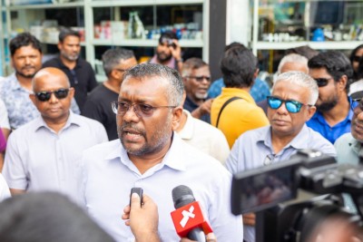 މި އަހަރުގެ އަޒުމަކަށް ވާން ޖެހޭނީ، ޚުދުމުހުތާރު ވެރިއަކަށް ގައުމު ބައިބައިކޮށްލުމުގެ ފުރުސަތު ނުދިނުން: ފައްޔާޒް