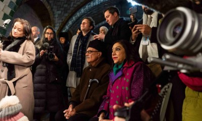 ކާފަގެ މުސްހަފްގައި އަތްލައި، މަމްދާނީ ނިއު ޔޯކުގެ މޭޔަރުކަމުގެ ހުވާކުރައްވައިފި