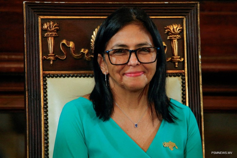 ވެނެޒުއެލާގެ ކޮންޓްރޯލް ނެގުމަށް ކުރާ މަސައްކަތް ރަޝިޔާއިން ކުށްވެރިކޮށްފި، ވަގުތީ ރައީސަށް މަރުޙަބާ