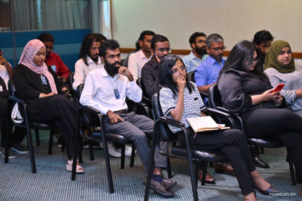 އެހީ ދިނުން މަޑު ޖައްސާލި މީޑިއާގެ މައްސަލަ ޔޫތް މިނިސްޓްރީ އަށް