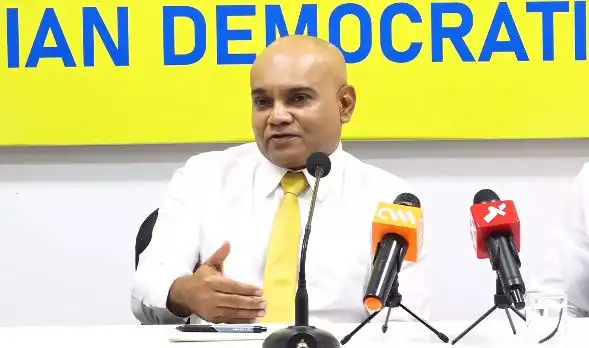 ކައުންސިލް އިންތިޚާބު ގައި ވާދަކުރާ އެމްޑީޕީގެ ކެންޑިޑޭޓުންނަށް ވަޒީފާގެ ހުށަހެޅުމާއި، ބިރު ދެއްކުން ފަދަ ކަންކަން ދަނީ ހިނގަމުން: ބިގޭ