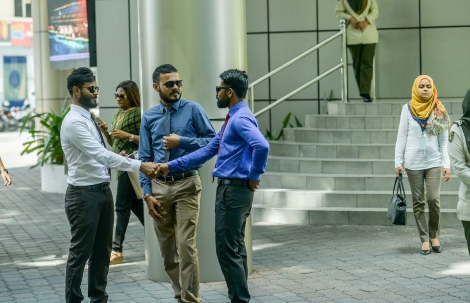 ބޭނުންވާނަމަ 75 އަހަރުވަންދެން ވަޒީފާގައި ހުރެވޭ ބިލު ތަސްދީގުކޮށްފި