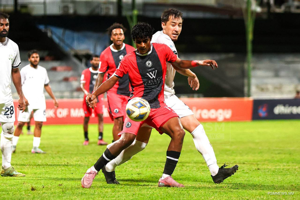 ގްރީން އަތުން އޮޑިއަށް މޮޅެއް