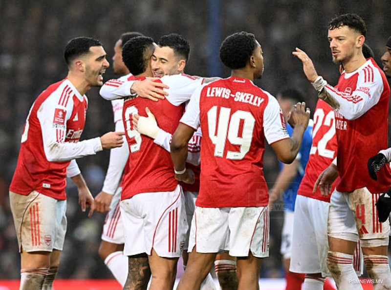 އެފްއޭ ކަޕް: އާސެނަލް މޮޅުވިއިރު ބްރައިޓަން އަތްދަށުވެ ޔުނައިޓެޑް ކަޓައިފި