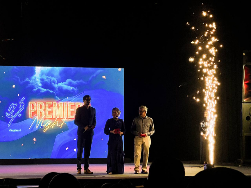 ޕަރީ ޗެޕްޓާ އެކަކުން ބިރުން ހީބިހި ނަގައިފި، ކެތްމަދުކުރުވީ، ޗެޕްޓާ ދެއަކަށް!