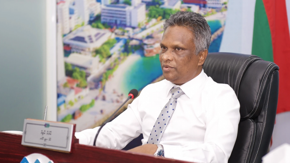 އާދަމް އާޒިމް ހޮވަން ޖެހެނީ އެމްއެމްޕީއާރުސީގެ ލިސްޓުގައި ނަން ނެތުމުން: ޑރ. ޑީޑީ