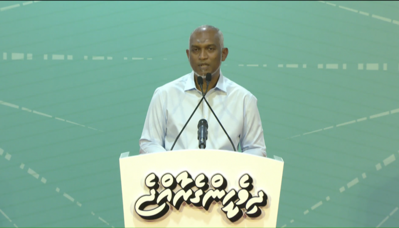 އެއް މަހުން 104 މަސާޖު ޕާލާއެއް ބަންދުކޮށްފިން، 200 ތަނެއް އަދި ބަންދުކުރަން ޖެހޭ: ރައީސް