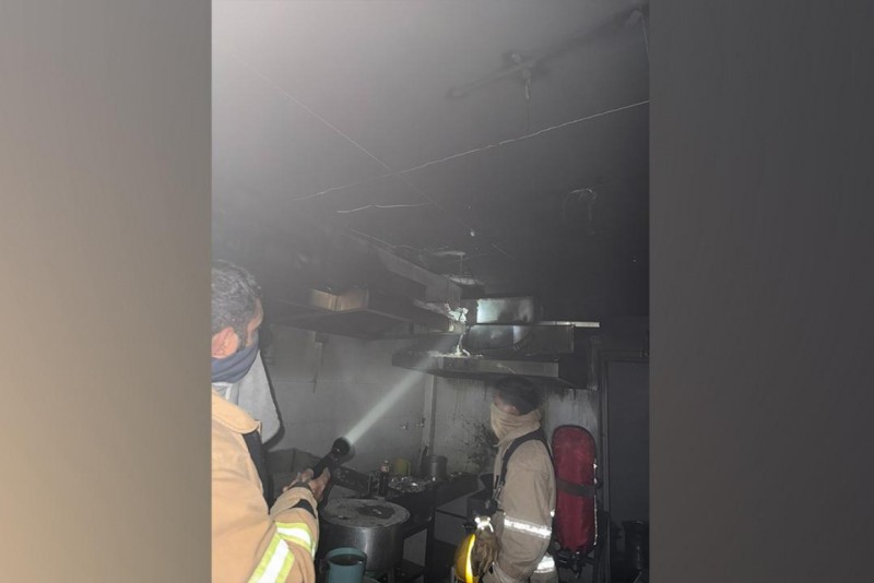 ހުޅުމާލެ ކެފޭއެއްގައި ރޯވެ، ގެއްލުންތަކެއް ލިބިއްޖެ