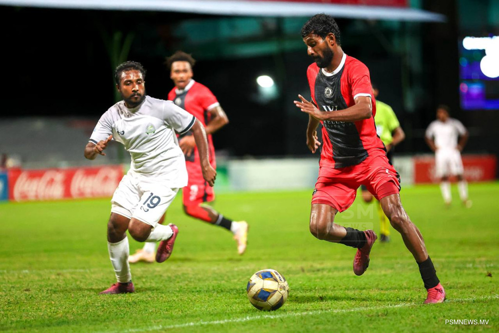 ގްރީން އަތުން އޮޑިއަށް މޮޅެއް