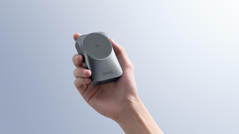 ސްމާޓް ޑިސްޕްލޭއަކާއެކު އެންކަރުގެ އާ ޗާޖަރު ދައްކާލައިފި