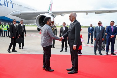 ލަންކާއަށް ދާ ދިވެހީންނަށް ވިސާ ލިބުން ދަތިވެ، ހައި ކޮމިޝަނަރުގެ ނުރުހުން