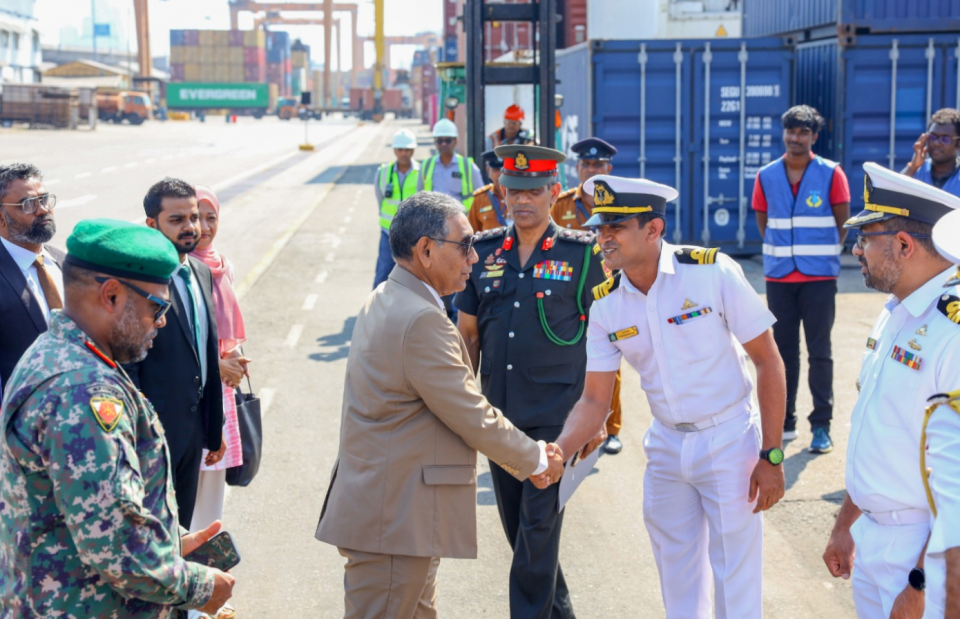 ދިވެހިންނަށް ވިސާ ނުދީ ލަންކާ އިމިގްރޭޝަނުން ކަންތައް ކުރަނީ އިހާނެތިކޮށް: ސަފީރު