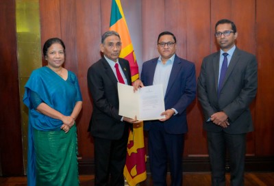 ލަންކާއަށް ދާ ދިވެހީންނަށް ވިސާ ލިބުން ދަތިވެ، ހައި ކޮމިޝަނަރުގެ ނުރުހުން