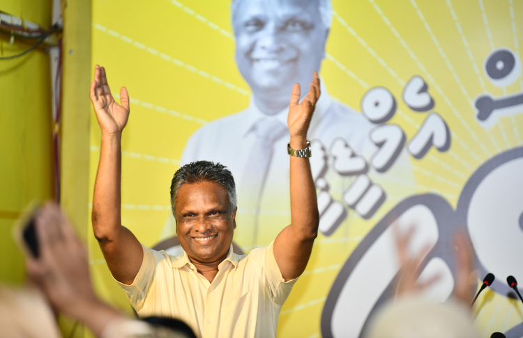 އާދަމް އާޒިމް ހޮވަން ޖެހެނީ އެމްއެމްޕީއާރުސީގެ ލިސްޓުގައި ނަން ނެތުމުން: ޑރ. ޑީޑީ