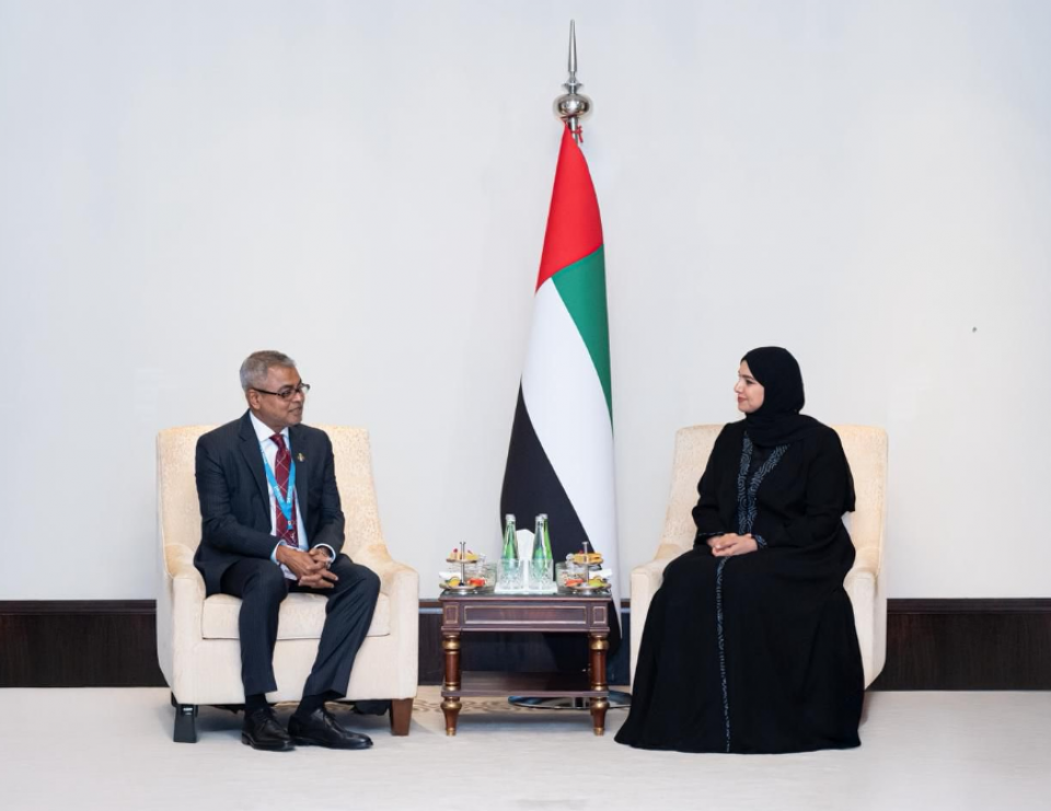 މިނިސްޓަރު ތޯރިގް ޔޫއޭއީގެ ތިމާވެށީގެ މިނިސްޓަރާ ބައްދަލުކުރައްވައިފި