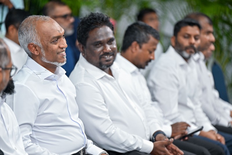 ރައީސްގެ މޭޔަރުކަމުގައި ނުގަވައިދުން ބިންތަކެއް ނުދޭ: ޑެޕިއުޓީ މޭޔަރު