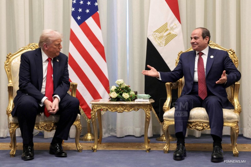 ނީލަ ކޯރާ ގުޅޭ ދެބަސްވުން ޙައްލު ކުރުމަށް އެހީތެރިވުމަށް ޓްރަމްްޕް ހުށަހަޅުއްވައިފި