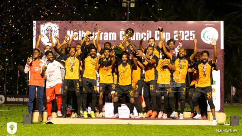 ނޮޅިވަރަމު ކައުންސިލު ކަޕުގެ ޗެމްޕިއަން ޓީމަށް މިފަހަރު އެއްލައްކަ ރުފިޔާ