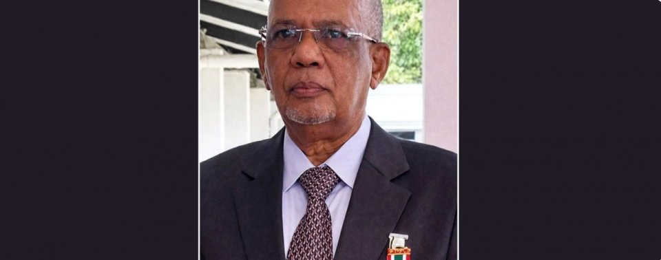 މި އަހަރު ޅެންވެރީންގެ ދުވަސް ޙަސަން ލަބީބަށް