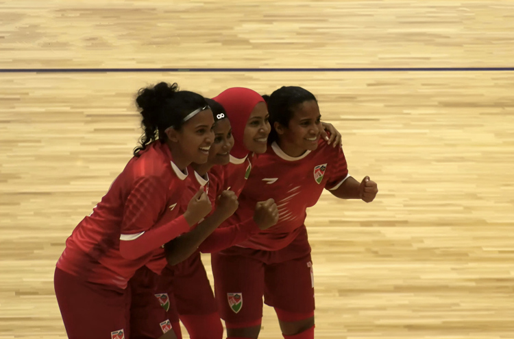 ޕާކިސްތާނު އަތުން ބަލި ވިޔަސް، ރާއްޖޭން ކުރިއެރުން ފެނިއްޖެ