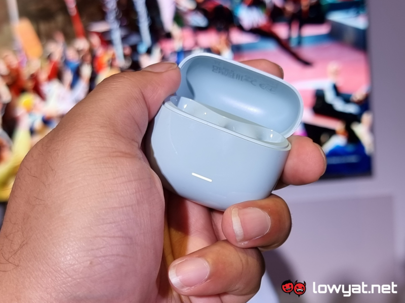 36 ގަޑިއިރަށް ޗާޖު ހިފަހައްޓާ ބެޓެރިއަކާއެކު "ރެޑްމީ ބަޑްސް 8 ލައިޓް" ބާޒާރަށް ނެރެފި