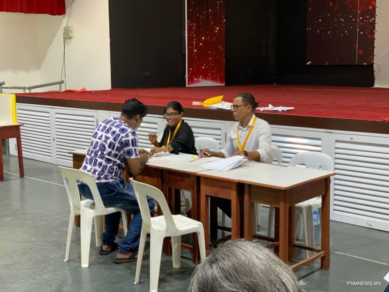 އެމްޑީޕީ ޕްރައިމަރީގެ ވޯޓުލުން ފަށައިފި