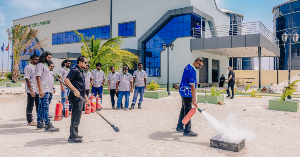 ސްޓޭޓް ޔުޓިލިޓީ ސްކިލްސް އެކަޑަމީގެ ފުރަތަމަ ތަމްރީނު ޕްރޮގްރާމް ނިންމާލައިފި