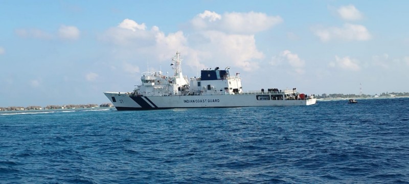 ތަމްރީނަކަށް ރާއްޖެ އައި އިންޑިއާ މަނަވަރެއް ފަރަށް އަރައިފި