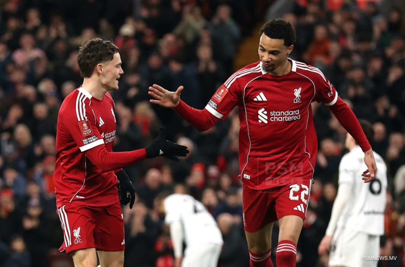 ބަރންސްލީ ބަލިކޮށް ލިވަޕޫލް ހަތަރުވަނަ ބުރަށް