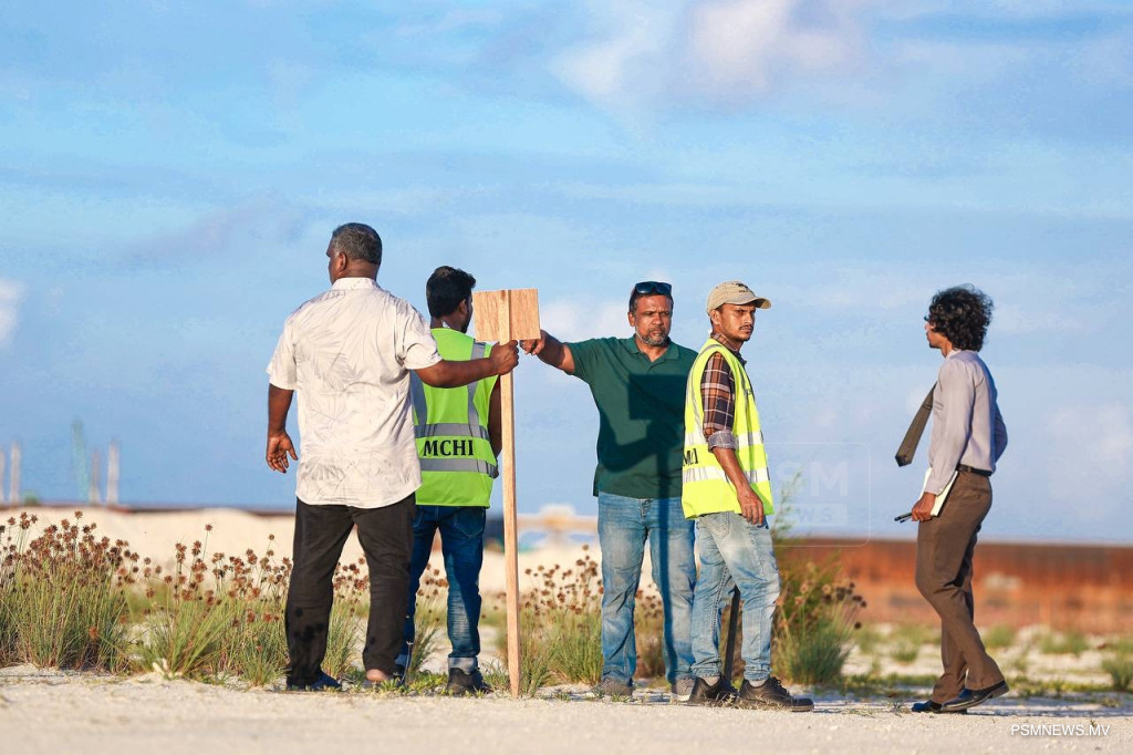 ގޯއްޗާއި ފްލެޓަށް ކުރިމަތިލާން މާދަމާ ހުޅުވާލަނީ