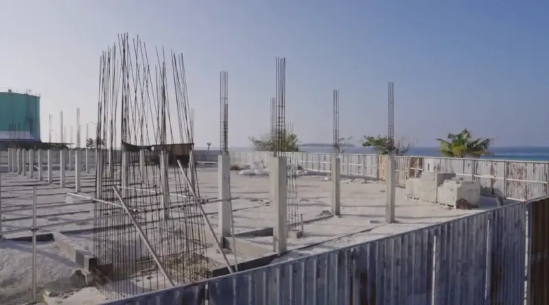 ނ. ވެލިދޫ ރިހެބިލިޓޭޝަން ސެންޓަރުގެ މަސައްކަތް ވަރަށް ސްލޯ، ހުރީ މަސައްކަތް ހިނގާ ގޮތް ނުފެންނާނެ ހެން ފެންސު ޖަހާ ބަންދުކޮށްފައި!