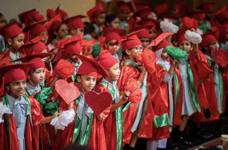 ފަލާހު ޕްރީސްކޫލަށް 50 އަހަރު