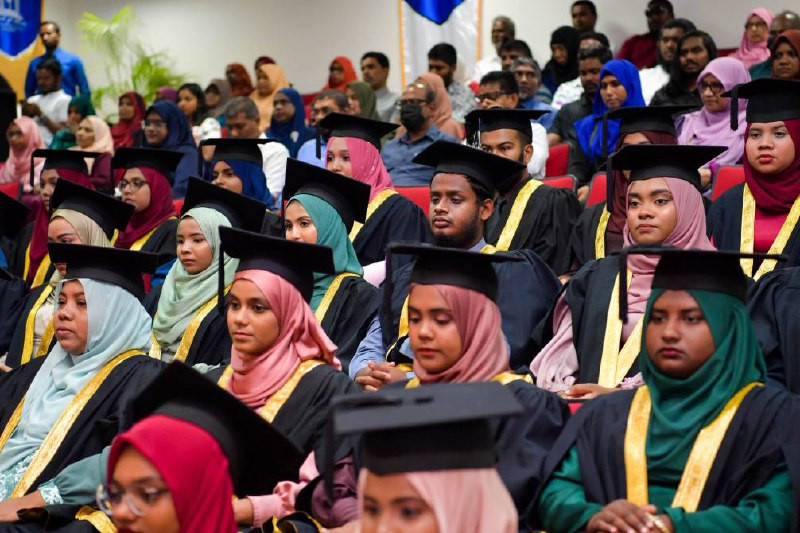 ވޭތުވެދިޔަ ދެ އަހަރު ތެރޭގައި ދަރިވަރުންގެ ޑިގްރީ ޕްރޮގްރާމްތަކަށް 1 ބިލިއަނަށްވުރެ ގިނަ ރުފިޔާ ހޭދަވި: ރައީސް