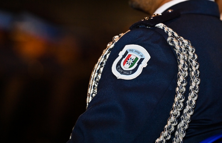 ރިޓަޔާޑް މީހުން މަގާމެއް އަދާކުރާނަމަ އެކަން އަންގަން އެދިއްޖެ