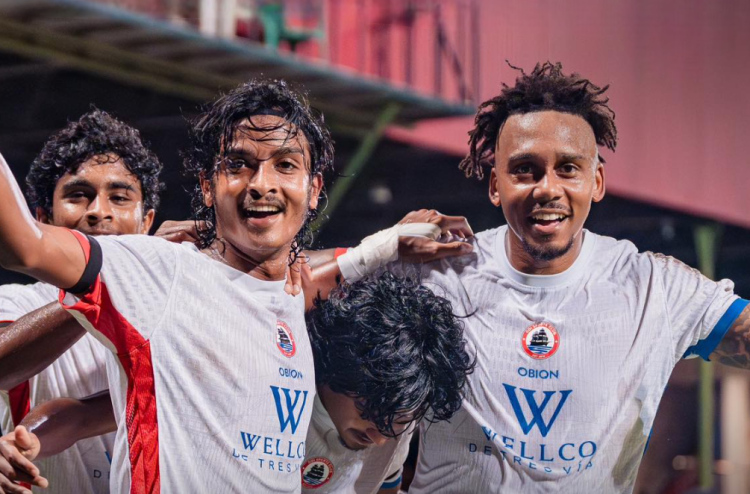 އޮޑިން މާޒިޔާއާ ފަރަގުކުޑަކޮށްފި