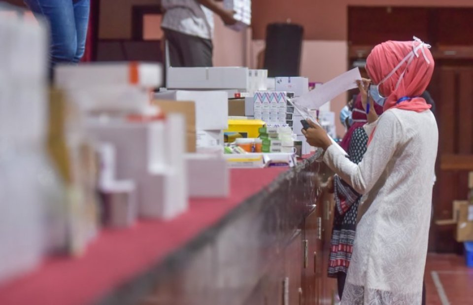 ބަރުދަން ލުއިކޮށް، މޫނުގެ ހަންގަނޑު ރީތިކޮށްދޭ ބޭހެއްކަމަށް ބުނެ ވިއްކާތީ ފިޔަވަޅު އަޅާނެކަމުގެ އިންޒާރުދީފި