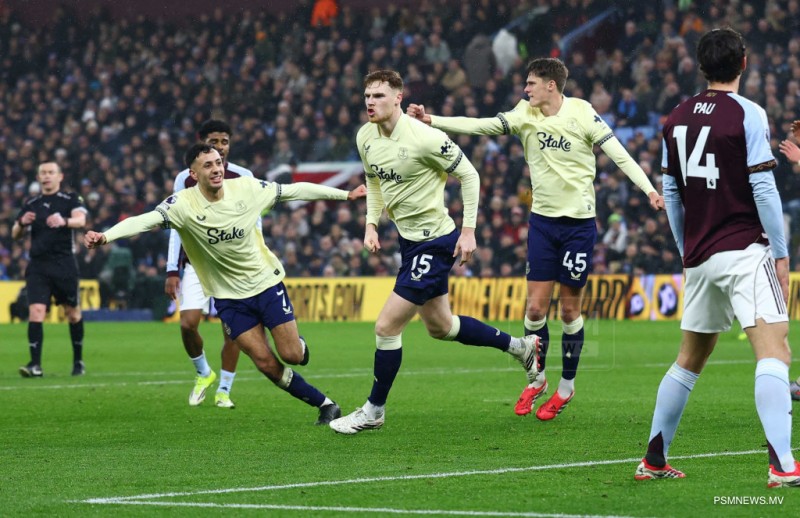 ދެވަނަ އަށް އަރަން ލިބުނު ފުރުސަތު އެސްޓަން ވިލާއިން ނަގާލައިފި