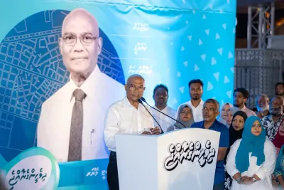 ޖަގަހަ ހުޅުވުމަށް ބޭއްވި ޖަލްސާ ގައި މޫސާ އަލީ ޖަލީލު ވާހަކަ ދައްކަވަނީ؛ އޭނާގެ ވަހަކައިގެ ބޮޑު ބައެއް ހޭދަ ކުރީ ރައީސް މުއިއްޒު އަށް ސަނާ ކިޔުމަށް