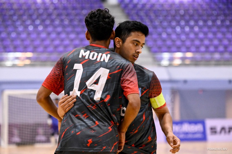 ބޫޓާން ބަލިކޮށް ބަންގްލަދޭޝް ހަަތަރުވަނައަށް