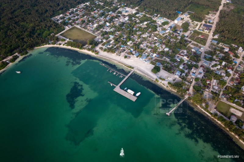 ބާރަށާއި ފުނަދޫގައި ޓޫރިސްޓް ހޮޓަލެއް ތަރައްޤީކުރާނެ ބަޔަކު ހޯދަނީ