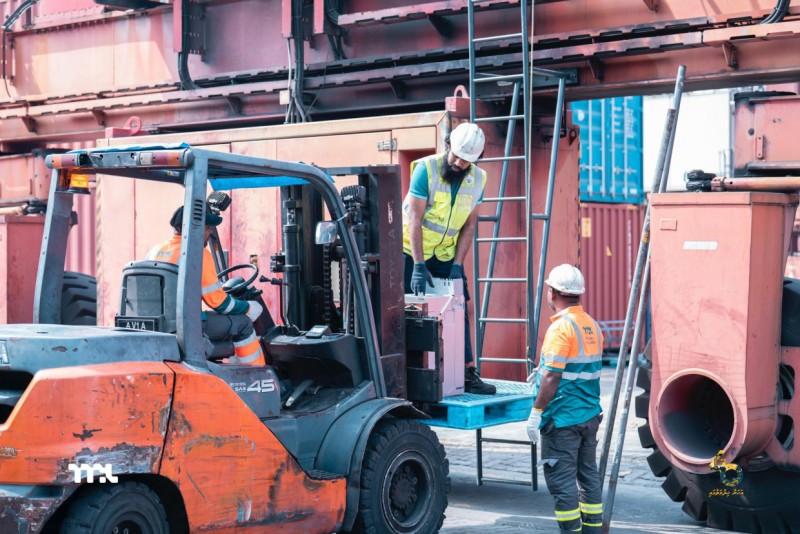 ކޮންޓެއިނަރުތައް އުފުލަން ބޭނުންކުރާތާ 19 އަހަރުވީ ކެރޭނުތައް އެމްޕީއެލްއިން އަޕްގްރޭޑްކުރަނީ