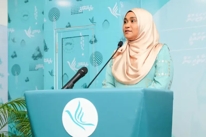 ފަރސްޓްލޭޑީ ސާޖިދާ އަށް ނޮވެމްބަރު 3 ގެ ހާދިސާ ހިނގި ދުވަސް އޮޅިވަޑައިގަންނަވައިފި