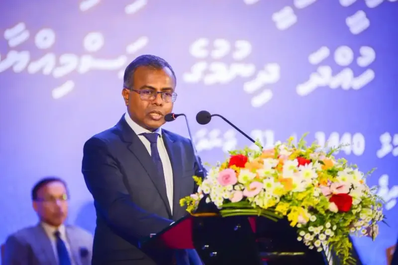 އިސްލާމްދީނުގެ އަސްލުތަކާ ހިލާފު ކަމަކީ، ސަރުކާރުގަ އަށަގެންފައިވާ މުންކަރާތްތައް ފޮރުވުން، އަދަދު ނޫހުގެ ކުރެހުމެއް ނޫން: ކުރީގެ އުއްތަމަ ފަނޑިޔާރު ޑީޑީ