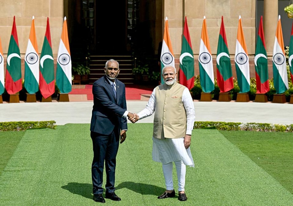 އިންޑިޔާގެ ޖުމްހޫރީ ދުވަހުގެ ތަހުނިޔާ ރައީސް ފޮޮނުއްވައިފި