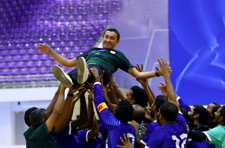 ފެށި އިރު ވެސް އަމާޒަކީ ތަށި: ފުޓްސަލް ކޯޗު