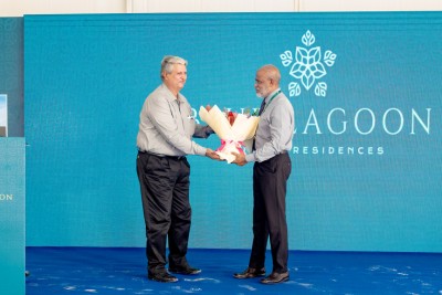 އެޑްވަޓޯރިއަލް: ބްލޫ ލެގޫން ލަގްޒަރީ ރެޒިޑެންސްގެ ބިންގާ އަޅައި، އައު ހަރުފަތެއްގެ ފެށުން ފާހަގަކޮށްފި