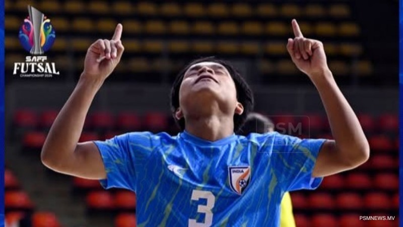 ޕާކިސްތާން ބަލިކޮށް، އިންޑިއާއިން ރަނަރަޕްކަން ހޯދައިފި